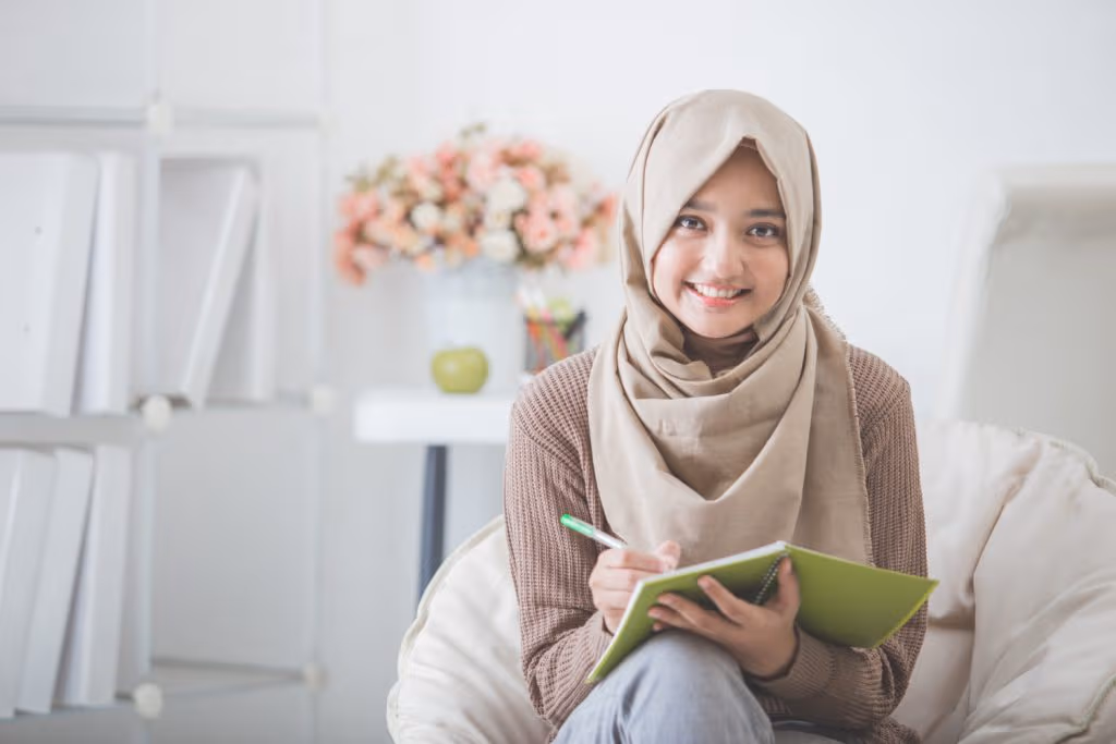 How to Become a Freelance Writer in Malaysia (2025)